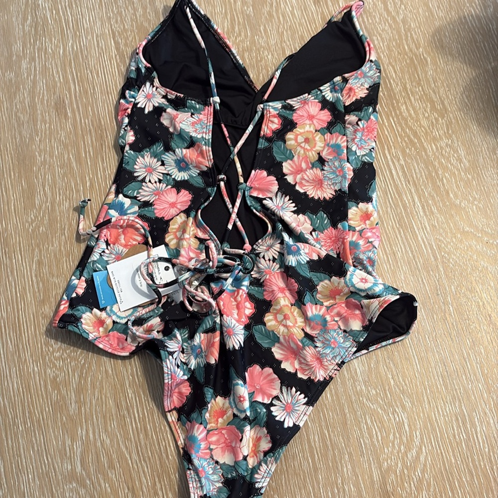 O’Neil strands Emilie floral one piece - Picture 4 of 6